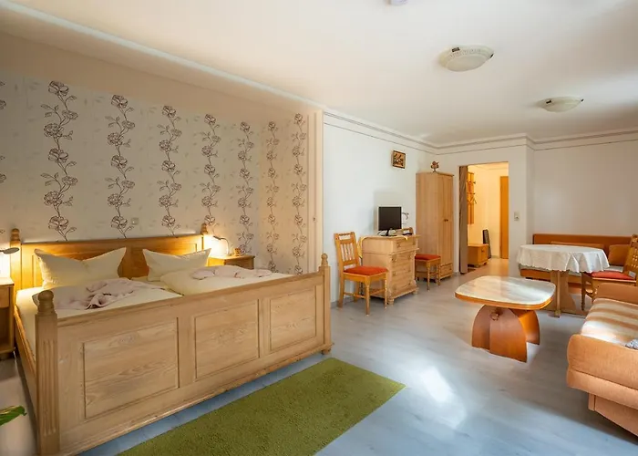 بيت ضيافة Spielzeughof