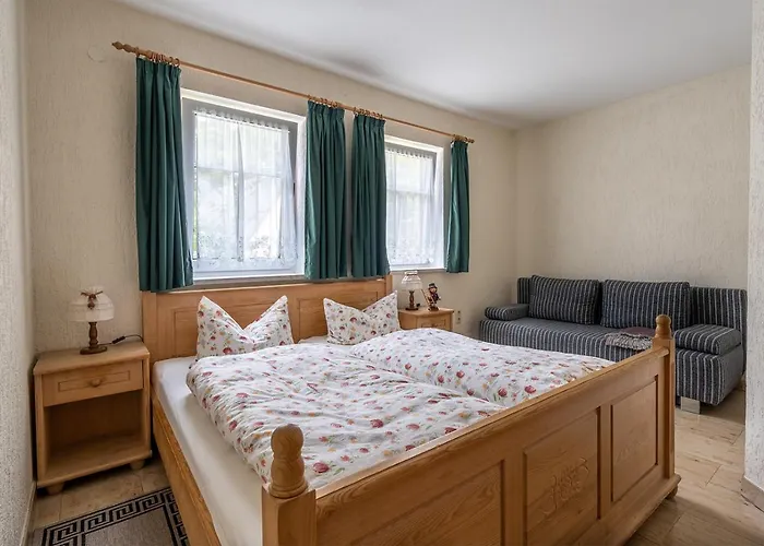 Spielzeughof Gasthof 3*